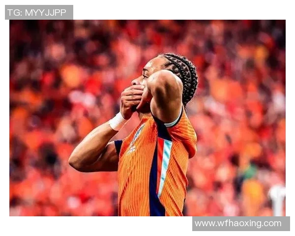 哈维西蒙斯的崛起之路：从青训天才到足坛新星的精彩历程