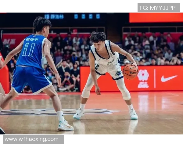 广州篮球队引领最新篮球团队协作榜单前十名精彩表现解析 广州篮球队引领最新篮球团队协作榜单前十名精彩表现解析